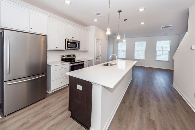 4633 Forest Hills Drive, North Charleston, SC 29418