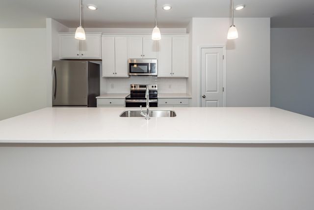 4633 Forest Hills Drive, North Charleston, SC 29418