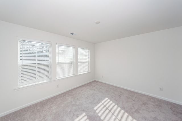 4633 Forest Hills Drive, North Charleston, SC 29418