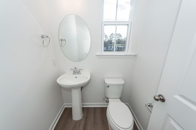 4633 Forest Hills Drive, North Charleston, SC 29418