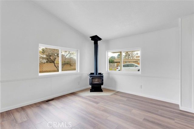 12550 Main Street 8, Hesperia, CA 92345