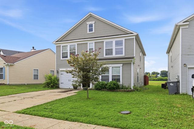 8821 Hosta Way, Camby, IN 46113