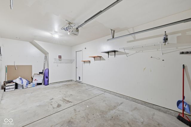8821 Hosta Way, Camby, IN 46113