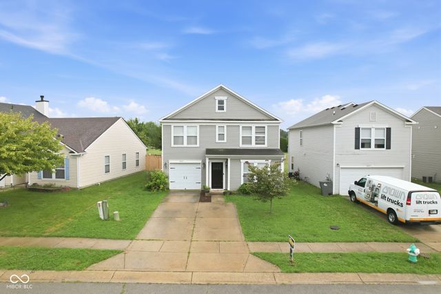 8821 Hosta Way, Camby, IN 46113