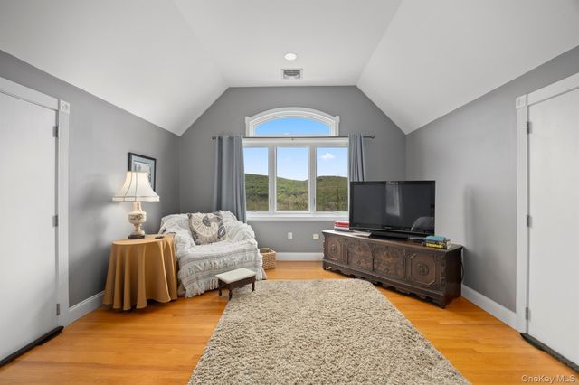 161 Pleasant Ridge Road, Poughquag, NY 12570