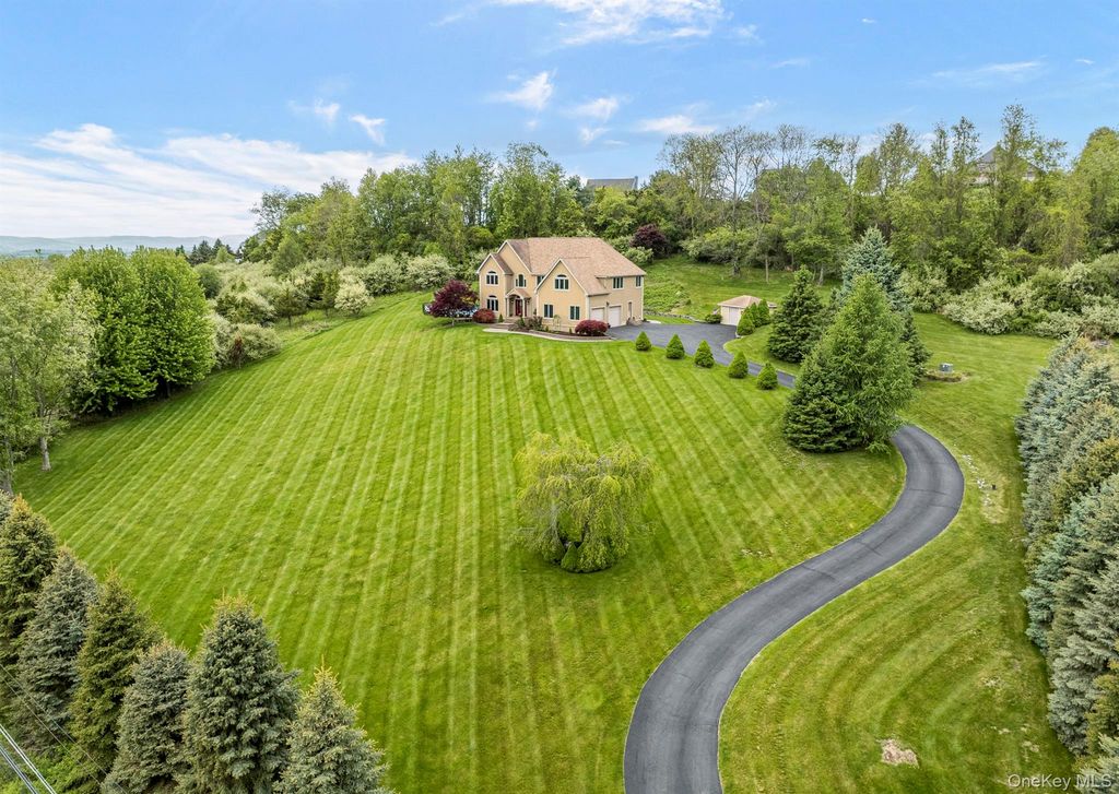 161 Pleasant Ridge Road, Poughquag, NY 12570