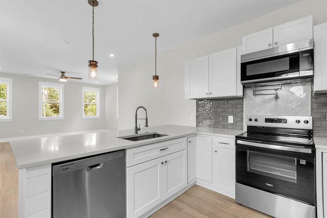 1983 Macon Avenue A & B, North Charleston, SC 29405
