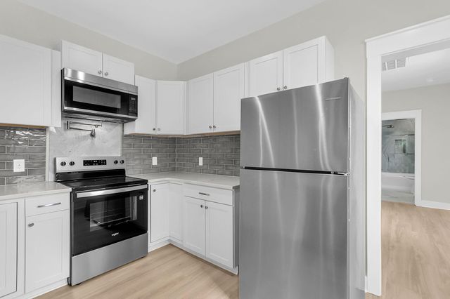 1983 Macon Avenue A & B, North Charleston, SC 29405