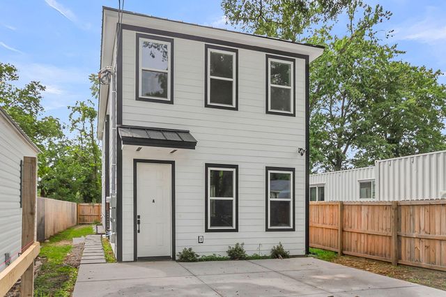 1983 Macon Avenue A & B, North Charleston, SC 29405