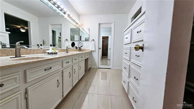 705 Kerry Lane, Mcallen, TX 78501