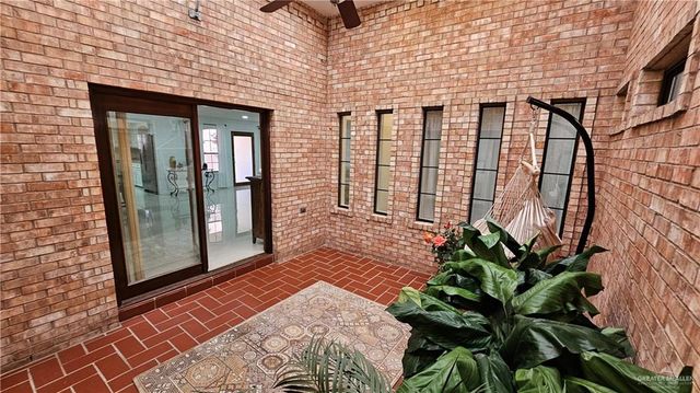 705 Kerry Lane, Mcallen, TX 78501