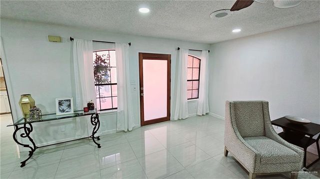 705 Kerry Lane, Mcallen, TX 78501