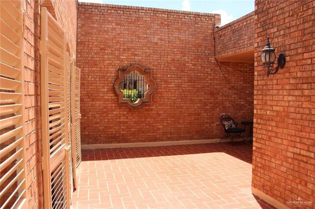 705 Kerry Lane, Mcallen, TX 78501