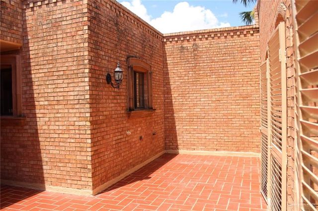 705 Kerry Lane, Mcallen, TX 78501