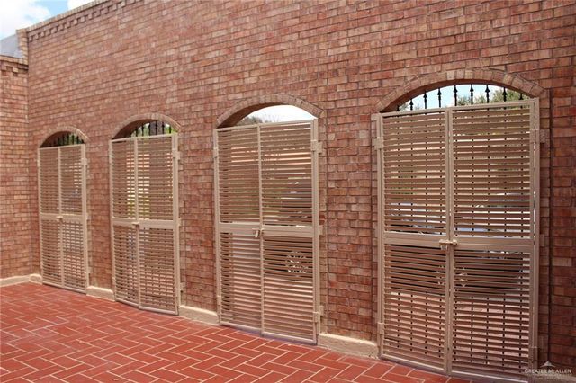 705 Kerry Lane, Mcallen, TX 78501