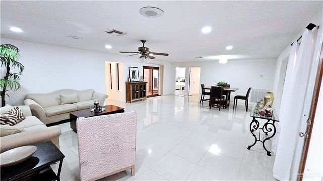 705 Kerry Lane, Mcallen, TX 78501