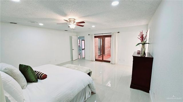705 Kerry Lane, Mcallen, TX 78501