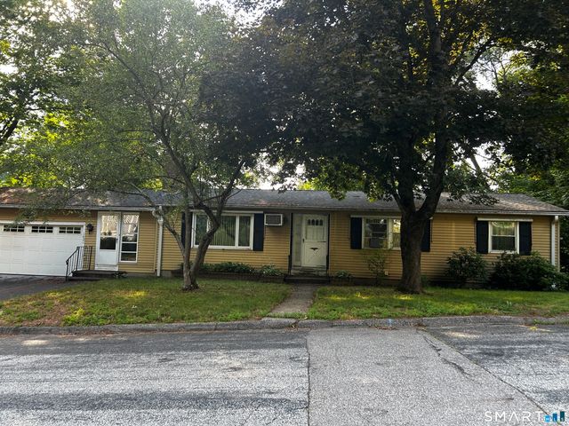 142 Wilkinson Street, Putnam, CT 06260
