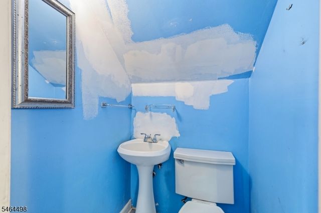 115 Parkside Rd, Plainfield City, NJ 07060