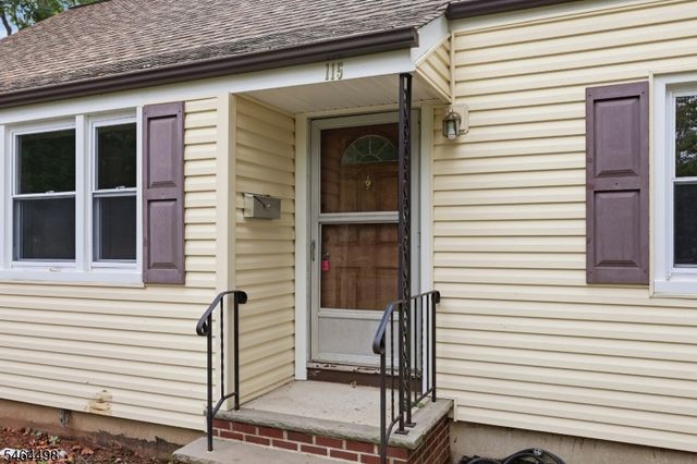 115 Parkside Rd, Plainfield City, NJ 07060