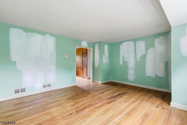 115 Parkside Rd, Plainfield City, NJ 07060