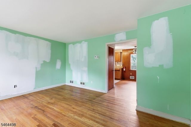 115 Parkside Rd, Plainfield City, NJ 07060