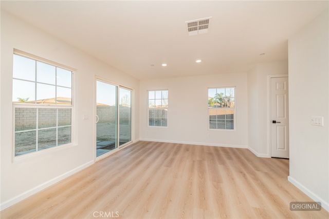 453 Cimarron Drive, Perris, CA 92570