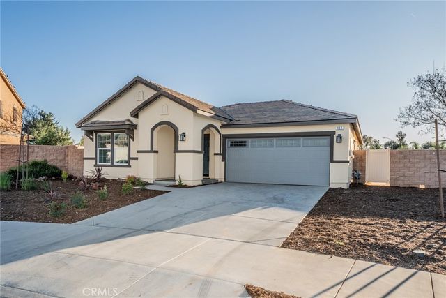 453 Cimarron Drive, Perris, CA 92570