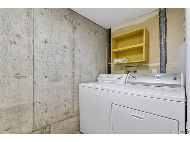 1811 S Quebec Way 9, Denver, CO 80231