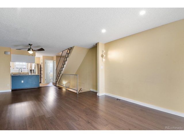 1811 S Quebec Way 9, Denver, CO 80231