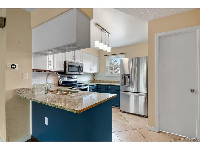 1811 S Quebec Way 9, Denver, CO 80231