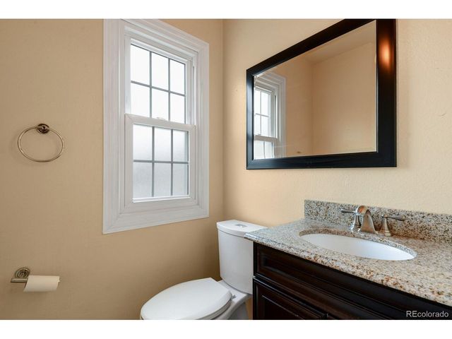 1811 S Quebec Way 9, Denver, CO 80231