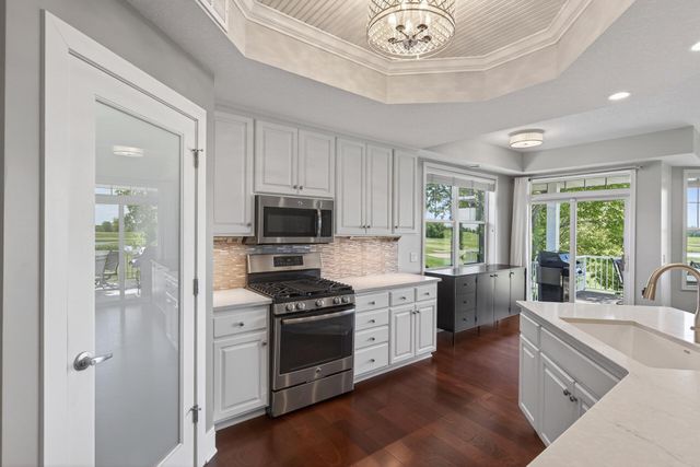 1171 Gallery Lane, Chaska, MN 55318