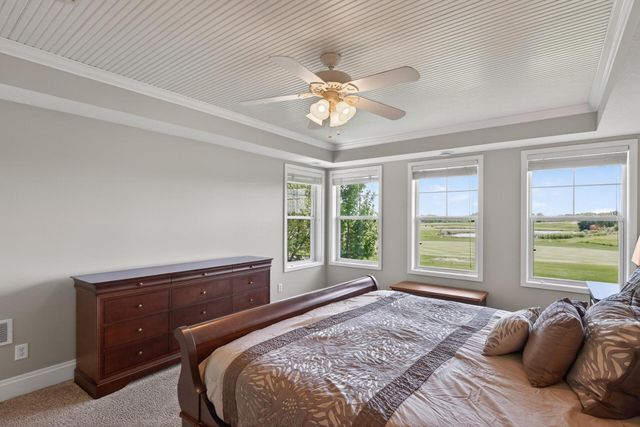 1171 Gallery Lane, Chaska, MN 55318