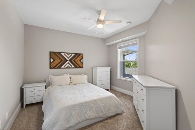 1171 Gallery Lane, Chaska, MN 55318