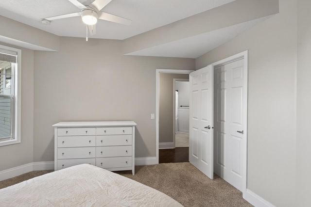 1171 Gallery Lane, Chaska, MN 55318