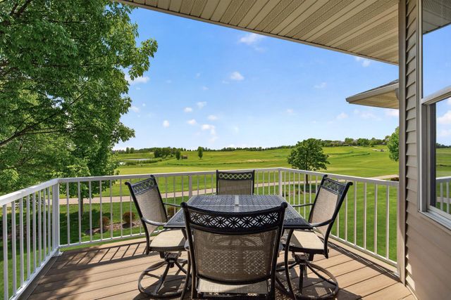 1171 Gallery Lane, Chaska, MN 55318