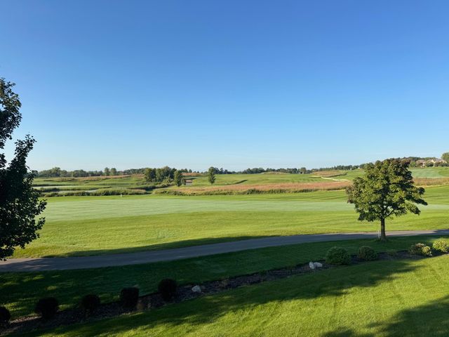 1171 Gallery Lane, Chaska, MN 55318
