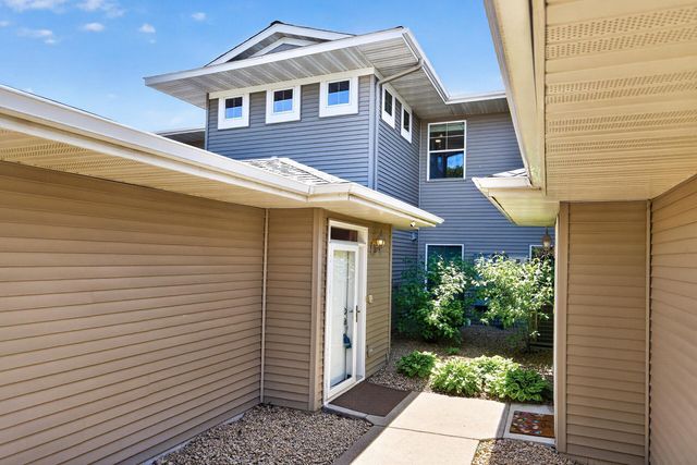 1171 Gallery Lane, Chaska, MN 55318