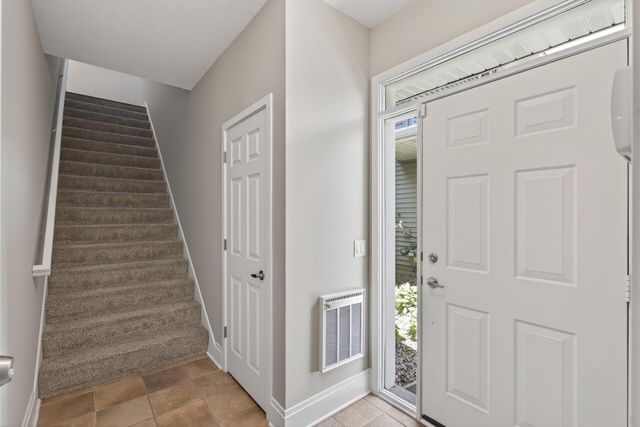 1171 Gallery Lane, Chaska, MN 55318
