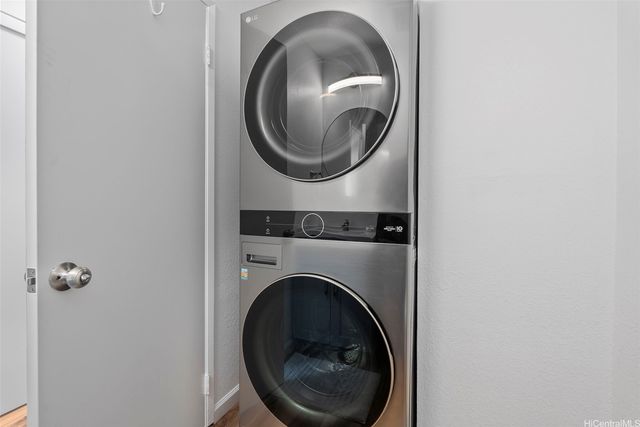 94-1475 Waipio Uka Street H207, Waipahu, HI 96797