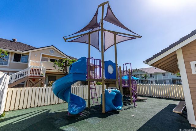 94-1475 Waipio Uka Street H207, Waipahu, HI 96797