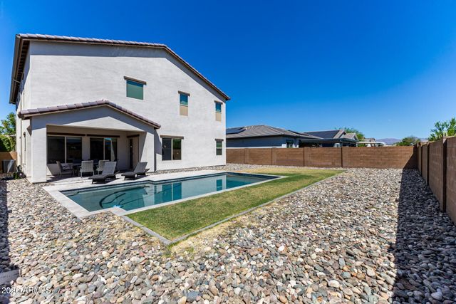 10207 E STROBE Avenue, Mesa, AZ 85212