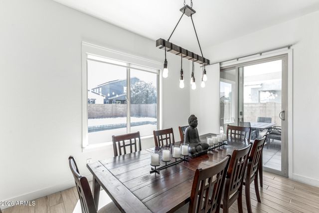 10207 E STROBE Avenue, Mesa, AZ 85212