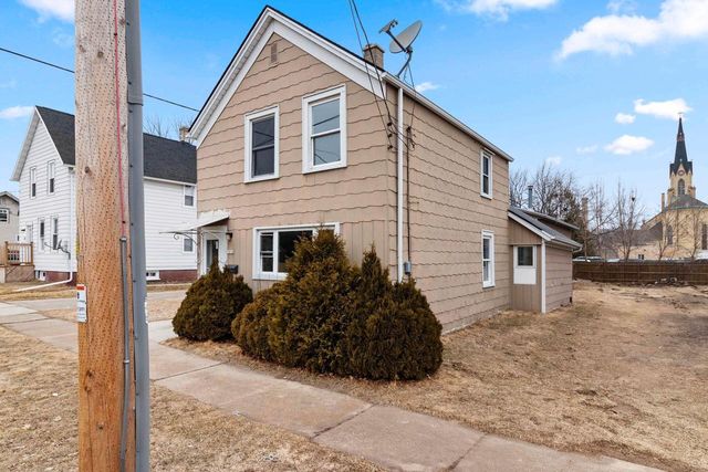 1010 Hamilton STREET, Manitowoc, WI 54220