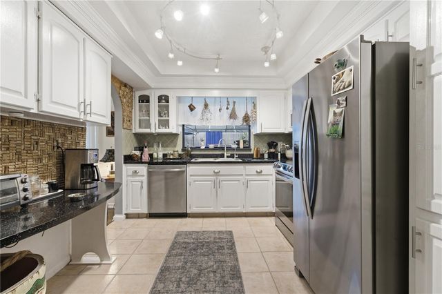 18709 LAKE COMMISTON DRIVE, Lutz, FL 33549