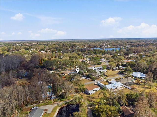 18709 LAKE COMMISTON DRIVE, Lutz, FL 33549