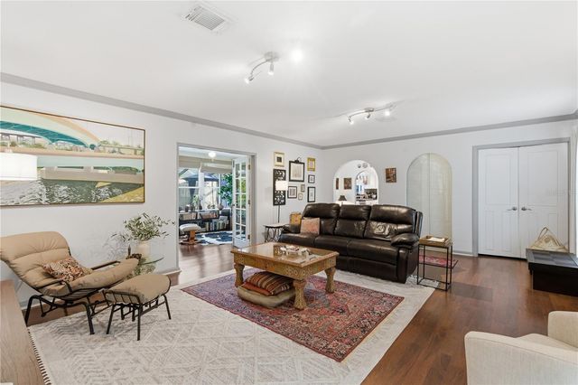 18709 LAKE COMMISTON DRIVE, Lutz, FL 33549