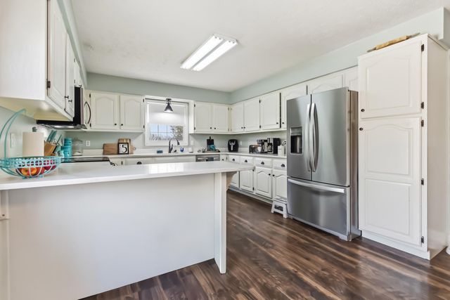 1426 Tick Ridge Road, Waynesburg, KY 40489