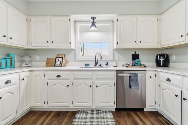 1426 Tick Ridge Road, Waynesburg, KY 40489